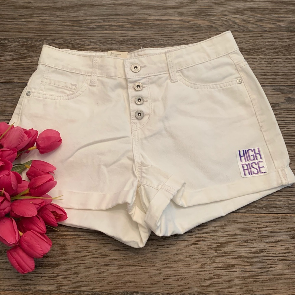 L.E.I. Tatum high rise shorts SIZE 3